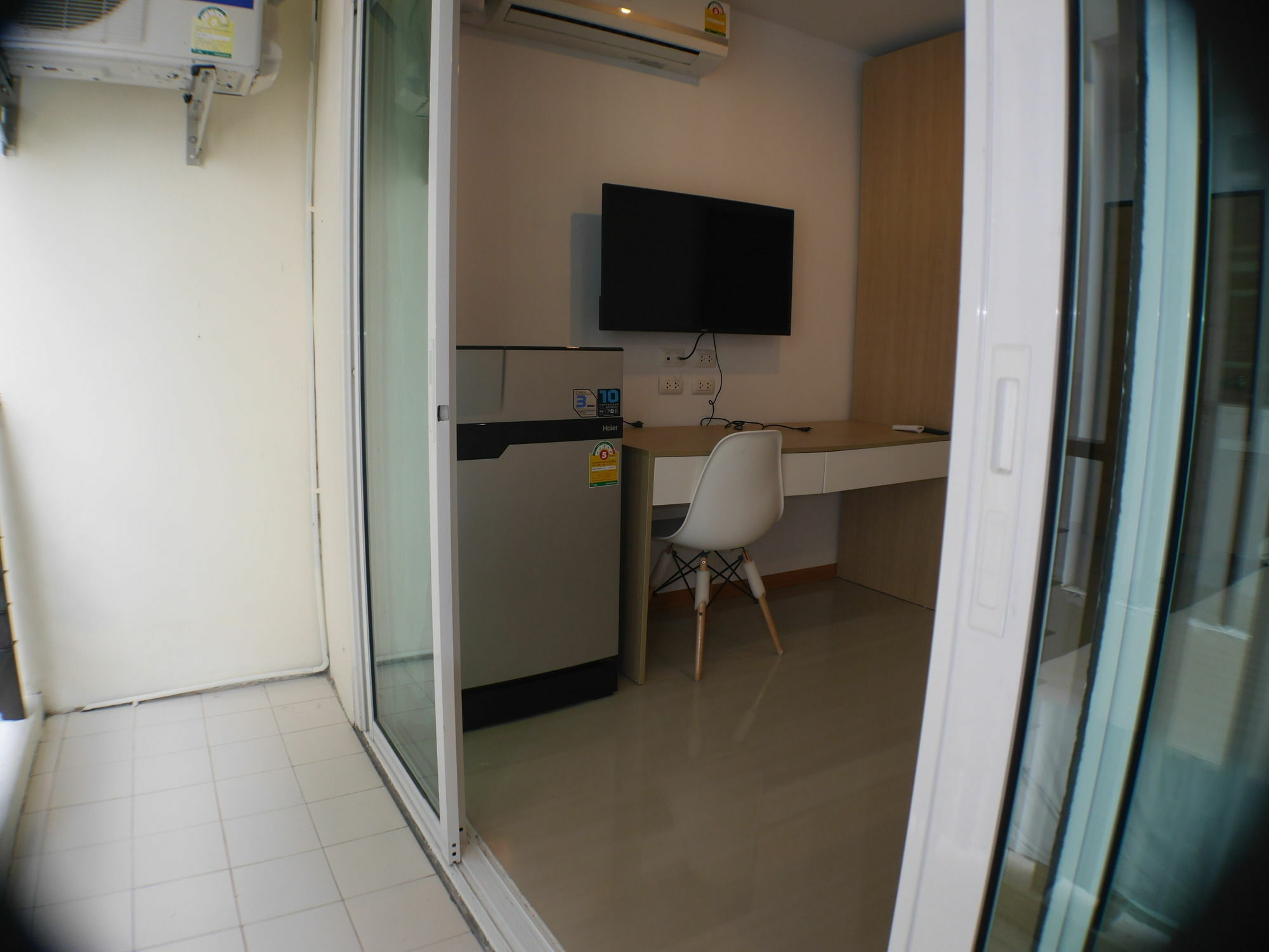 Darisa Apartment Service Patong Exterior photo